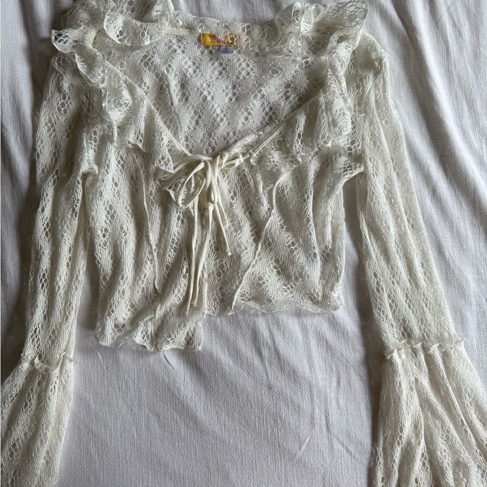 Elegant White Lace Top